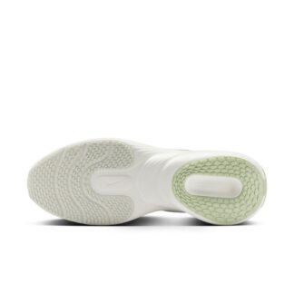 “Nike UPLIFT SC”